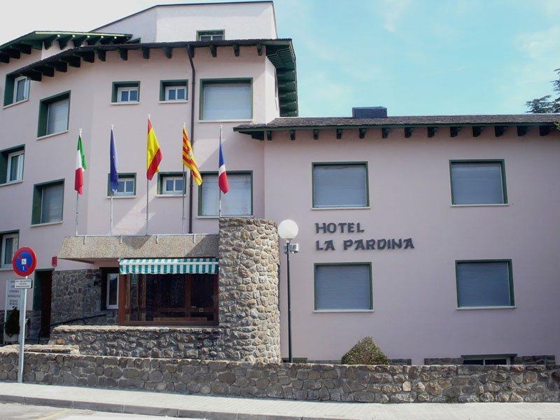Hotel La Pardina Sabinanigo Bagian luar foto