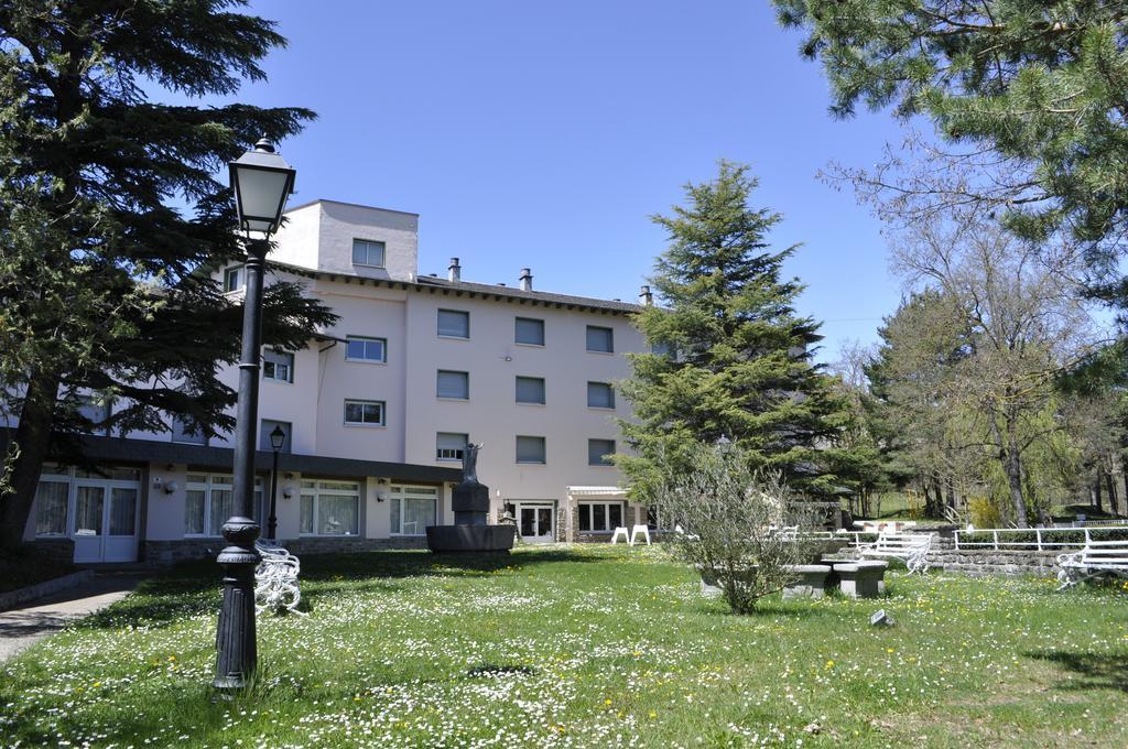Hotel La Pardina Sabinanigo Bagian luar foto